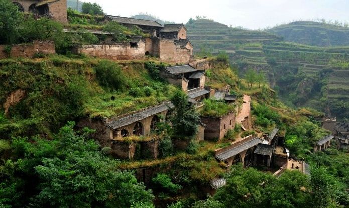 黄河边上与世隔绝的古村(图2) 黄河边上与世隔绝的古村(图2)